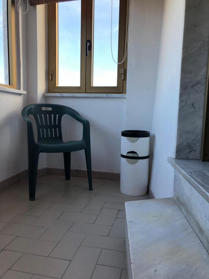 Bilocale Mirella Appartement Carro Buitenkant foto